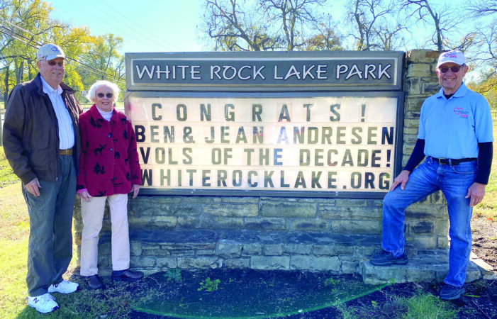 Couple dedicated to lake