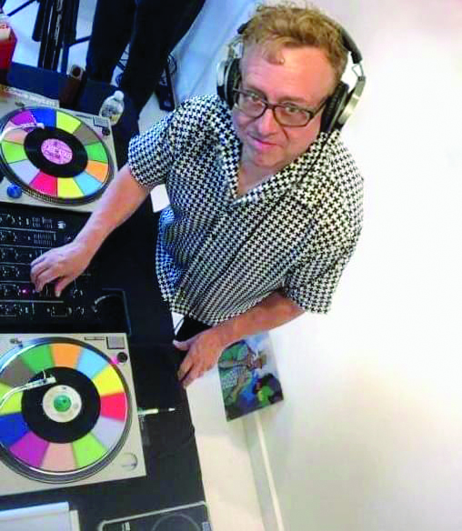 DJ has vinyl grooves for all your moves