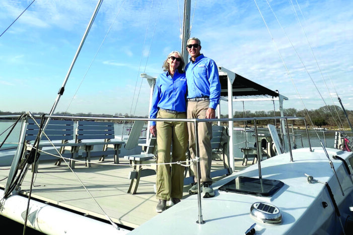 Couple brings sailing adventures to lake