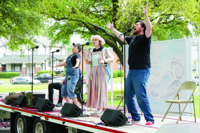 Mobile outdoor stage brings music to all