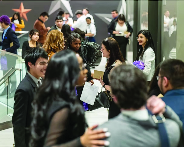 Dallas Works gives students opportunities